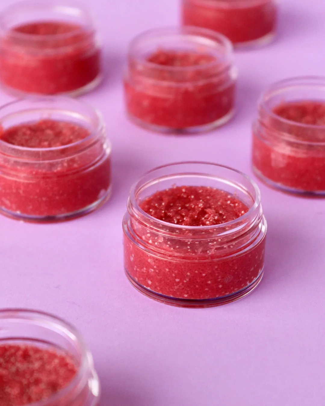 STRAWBERRY LIP SCRUB